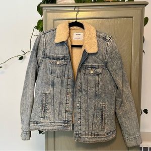 Old Navy Sherpa Lined Jacket